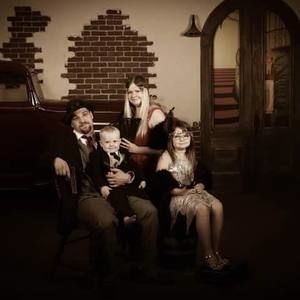 Meet your Posher, Helena